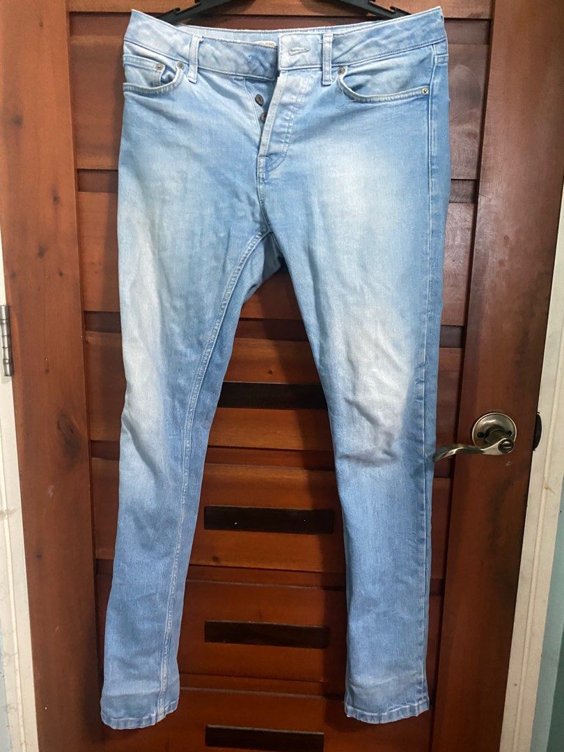 Topman Jeans (Category: Jeans) located in Quezon City. Submitted by francesco25 (Listing ID 1331228555, Image 1). Description: Topman Jeans Well-used No longer available on the market Size 30 Issue- missing button that can be easily replaced and repaired.