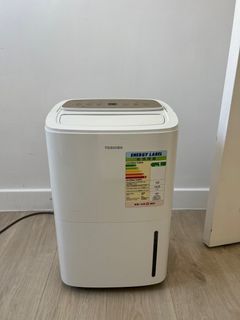 （分類：）位於 。 由 morganed 提交（商品編號 1331093047，圖片 1）。簡介： 。