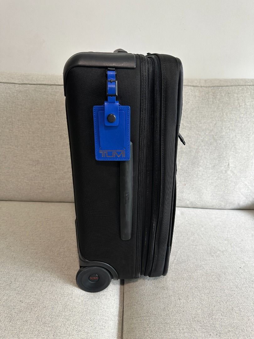 United airlines tumi luggage discount