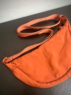 (Category: ) located in . Submitted by preloved_ju (Listing ID 1331210274, Image 1). Description: .