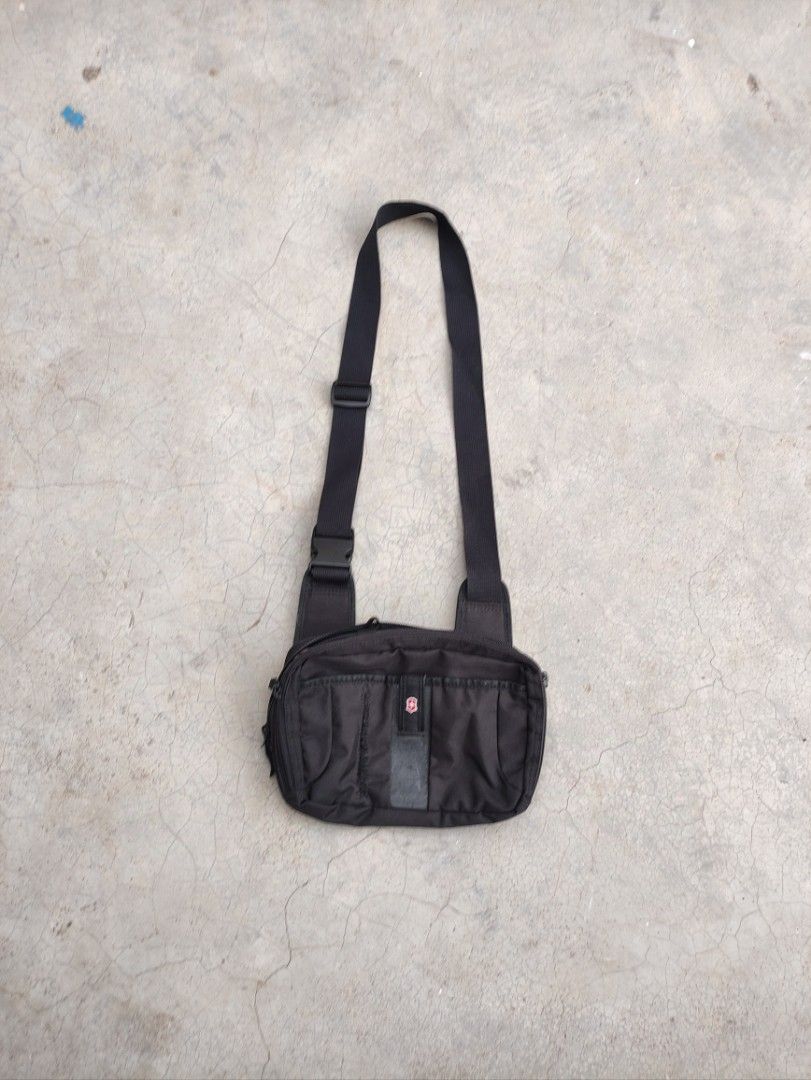 Victorinox sling backpacks discount