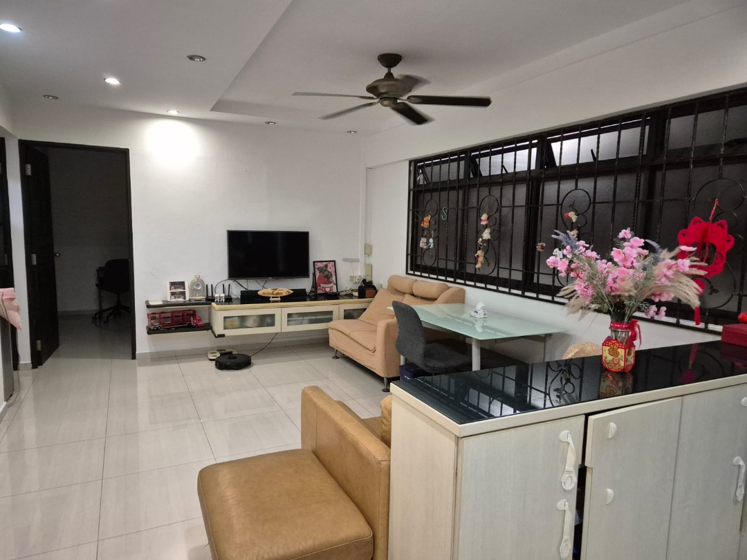 (Category: ) located in . Submitted by shichangtan (Listing ID 1331355862, Image 1). Description: .