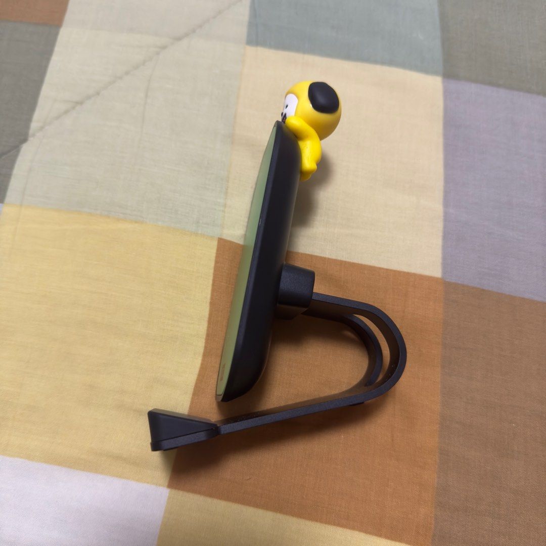 BT21 Chimmy Wireless Charger (Category: Chargers & Cables) located in Las Pinas. Submitted by allideclutter (Listing ID 1331342728, Image 2). Description: BT21 CHIMMY Wireless Charger Comes with Type C cable No more box Still works with latest phone models - iPhone 15 Pro Max as seen in photos In good condition (check last 2 photos).