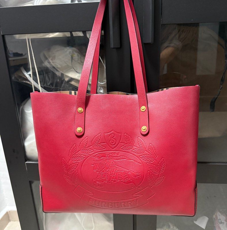 Burberry red tote bag clearance