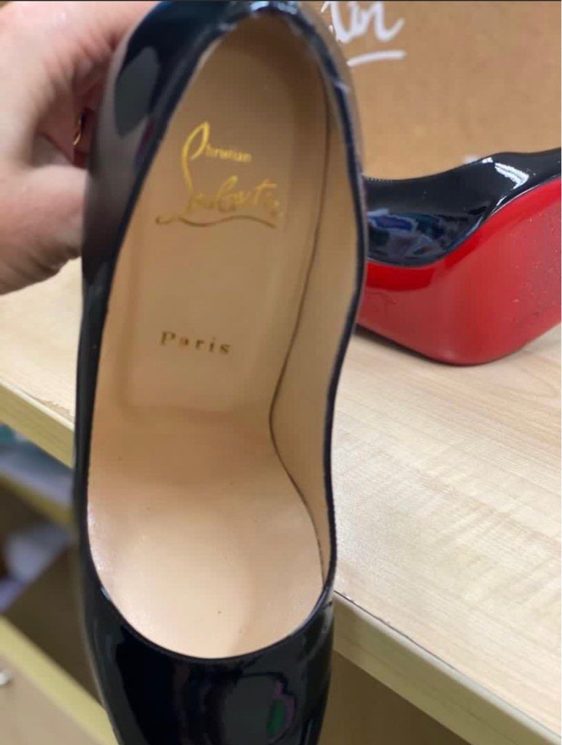Christian louboutin cadrilla 7 top