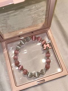 (Category: ) located in . Submitted by nataaaaaaadecoco (Listing ID 1331389471, Image 1). Description: .