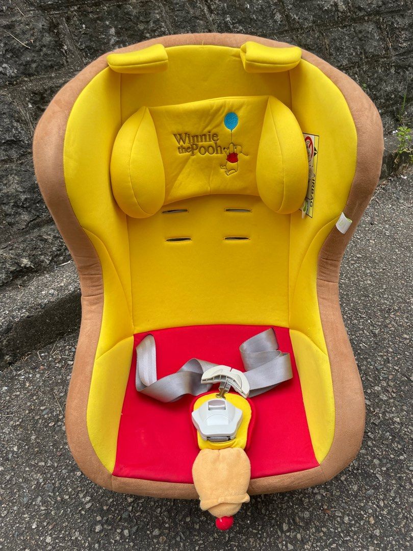 Disney Winnie The Poon Car Seat (Age 13), 汽車配件, 其他 Carousell