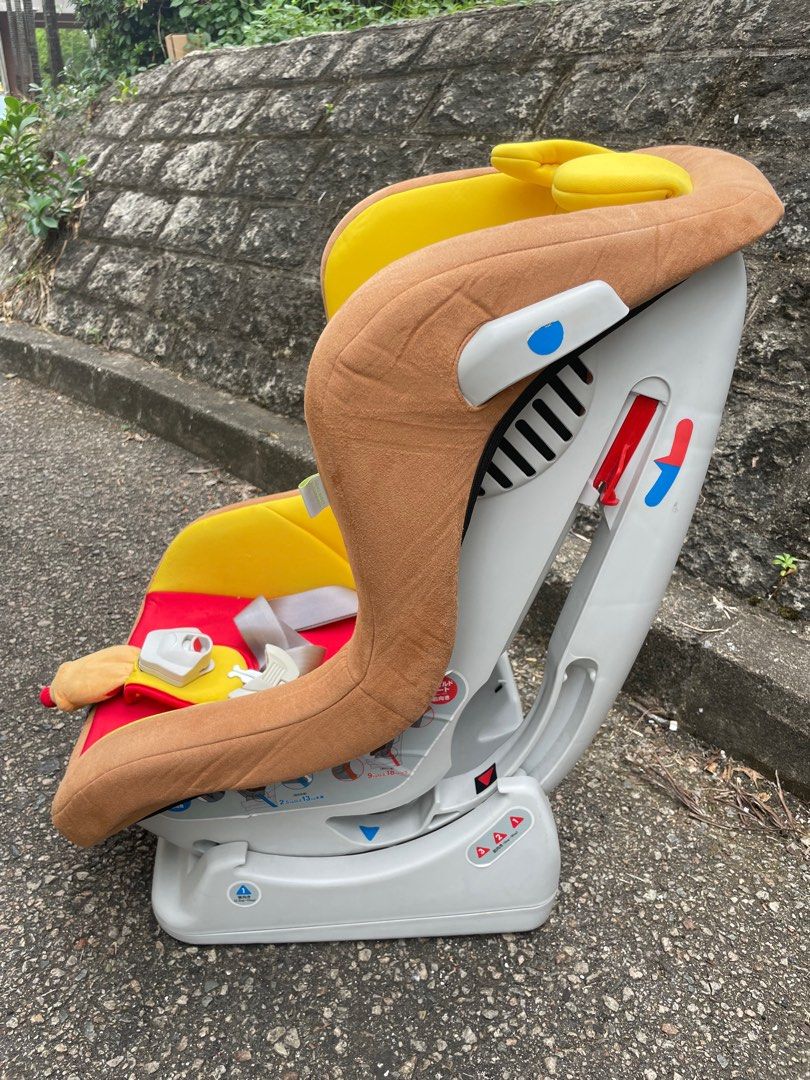 Disney Winnie The Poon Car Seat (Age 13), 汽車配件, 其他 Carousell