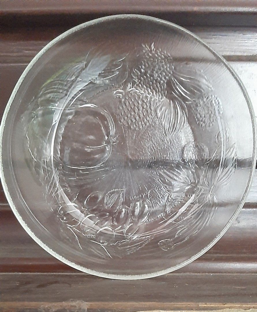 Duralex 7pcs saucers (Category: Dinnerware & Cutlery) located in Paranaque City. Submitted by tsentiatsen (Listing ID 1331298811, Image 1). Description: .
