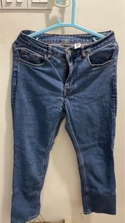(Category: ) located in . Submitted by lysee.wardrobe (Listing ID 1331308529, Image 1). Description: .