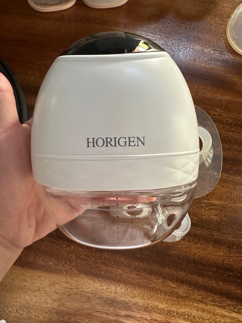 Horigen Wearable Breastpump (Category: Breastfeeding & Bottle Feeding) located in Solano. Submitted by coocus (Listing ID 1331241037, Image 2). Description: Used only as an alternative pump. .