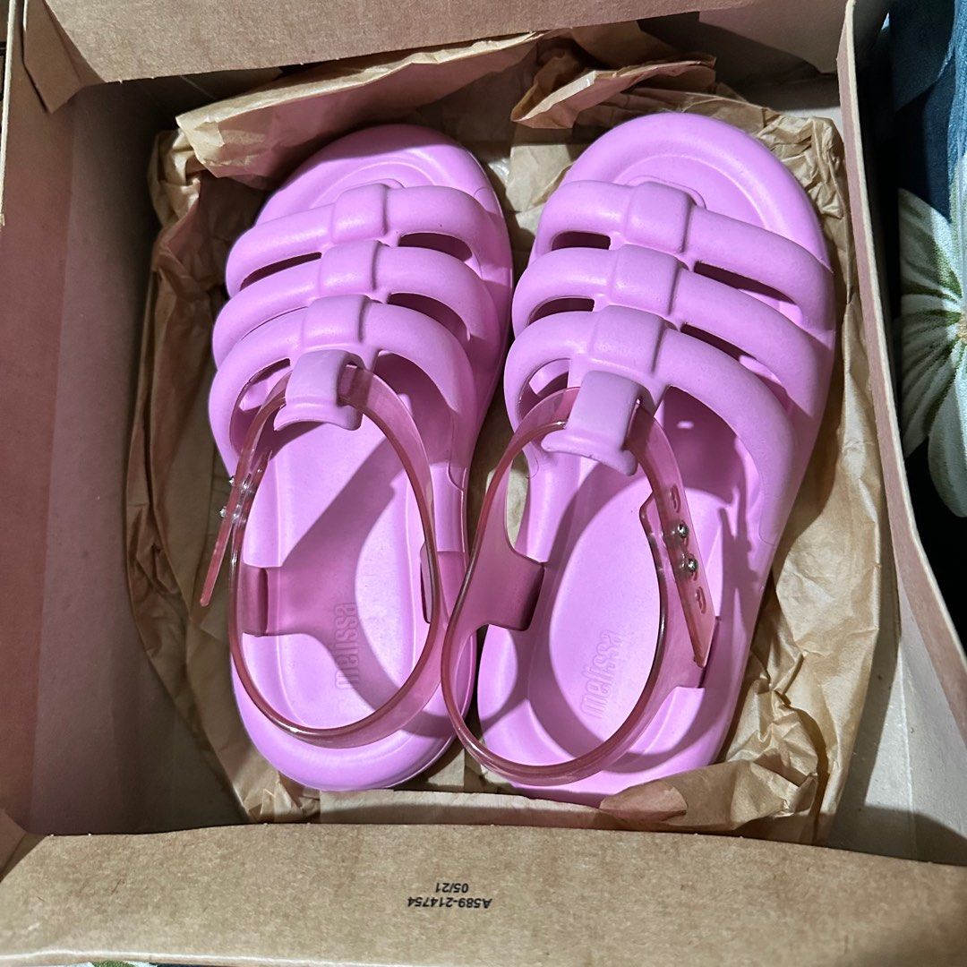 Melissa Freesherman Pink Size 6 (Category: Flats & Sandals) located in Marikina City. Submitted by mariado (Listing ID 1331270638, Image 1). Description: shipping fee not included warehouse stock.