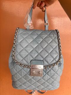 (Kategori: ) berada di . Dikirim oleh bag.lux (ID iklan 1331286050, Gambar 1). Deskripsi: .