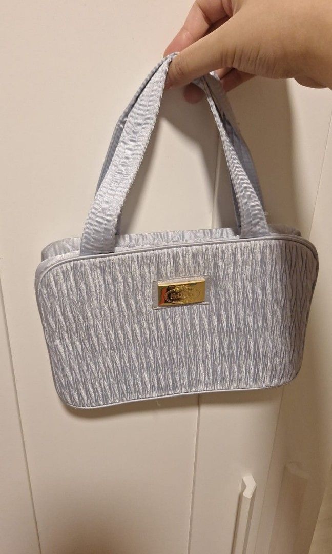 Naraya lunch bag handcarry bag Women s Fashion Bags Wallets Shoulder Bags on Carousell