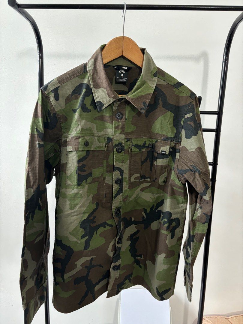 Nike sb camo jacket top
