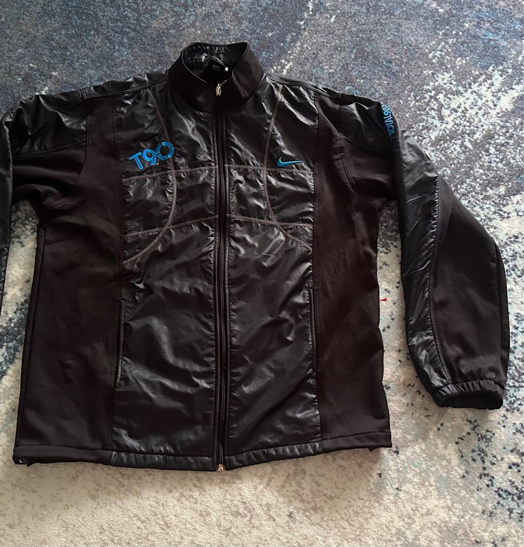 jaket nike t90