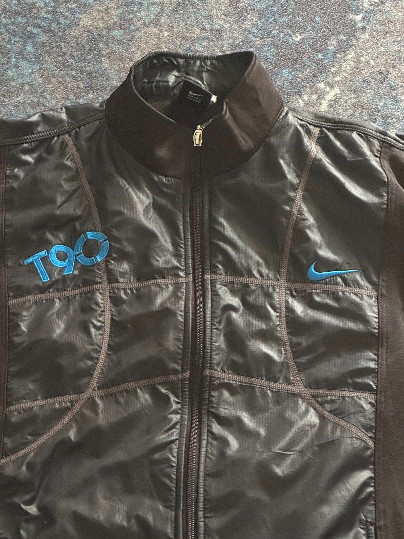 jaket nike t90