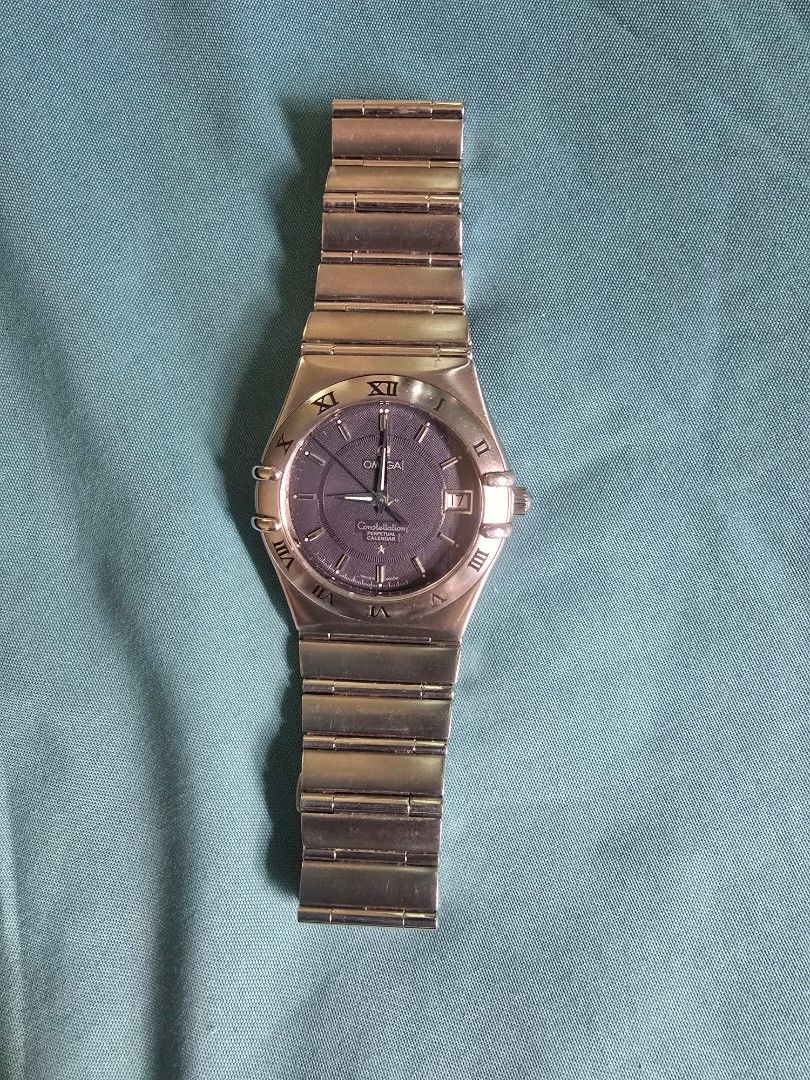 Omega constellation perpetual calendar (Category: Luxury Watches) located in Pasig City. Submitted by sherylcolet (Listing ID 1331234377, Image 2). Description: 33mm Perpetual Calendar minor scartches., manage your expectation but well kept and conditioned. 7/10. pm if interested. not using anymore. thank u.