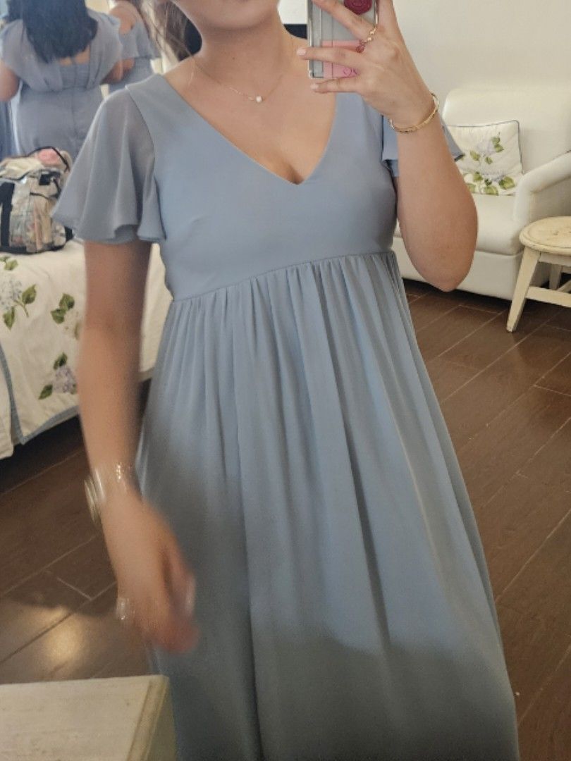 Powder Blue Long Gown (Category: Dresses) located in Paranaque City. Submitted by icabelulia (Listing ID 1331283056, Image 2). Description: used once best fit medium with pockets my height 5"3.