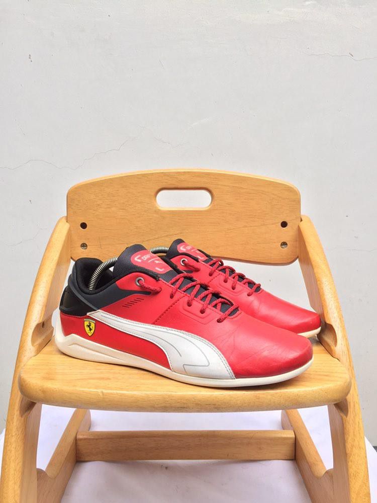 Puma x Ferrari Leather, Fesyen Pria, Sepatu Sneakers di Carousell