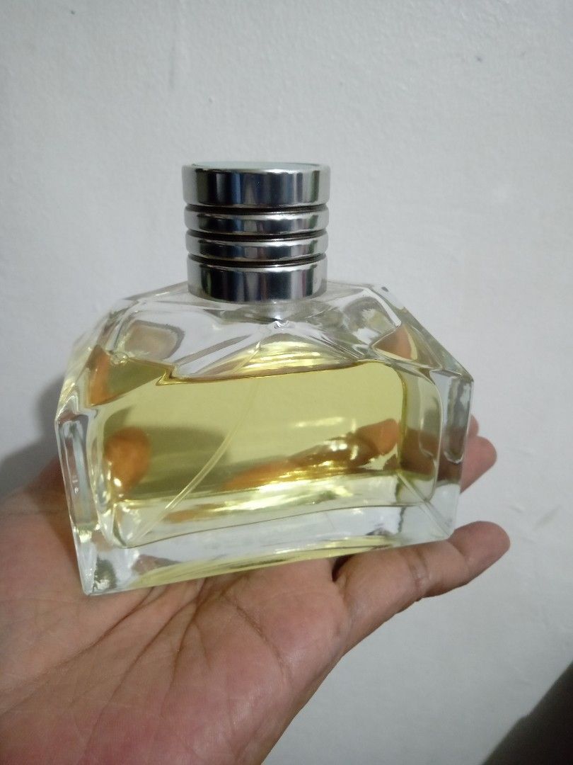 RALPH LAUREN PERFUME FOR MEN 💙 (Category: Fragrance & Deodorants) located in Pasay City. Submitted by mjdiaz.43 (Listing ID 1331270837, Image 1). Description: 💯 Authentic from 🇺🇲 Money back guarantee if proven fake 💪 RALPH LAUREN PURE TORQUOISE EAU DE PARFUM 125ml ( big bottle po eto ) RFS : Di type ng eldest son ko Yung smell also my hubby 🙃 kaya benta na lang... almost 90% full not less than 5x spray or use selling for 4k as is... no box 