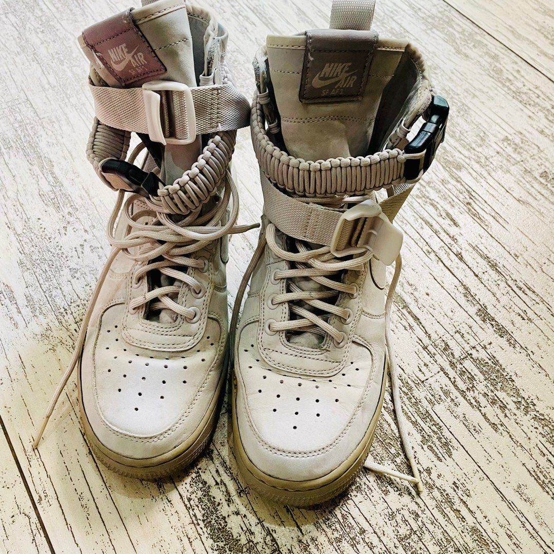 Nike sf af1 light bone top