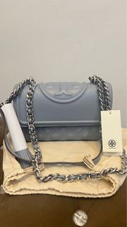 (Kategori: ) berada di . Dikirim oleh eldestuff (ID iklan 1331351078, Gambar 1). Deskripsi: .