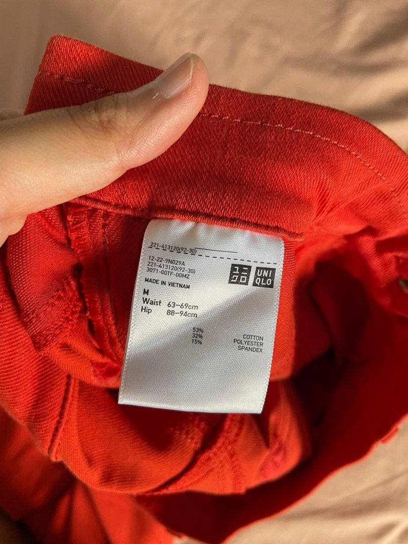 Uniqlo orange jeggings (Category: Other Bottoms) located in Makati City. Submitted by kimb12 (Listing ID 1331266428, Image 3). Description: .