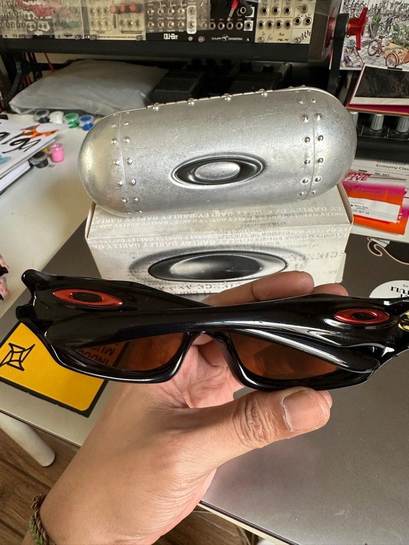 Oakley Ducati Monster Dog Oakley Monster Dog Ducati Limited