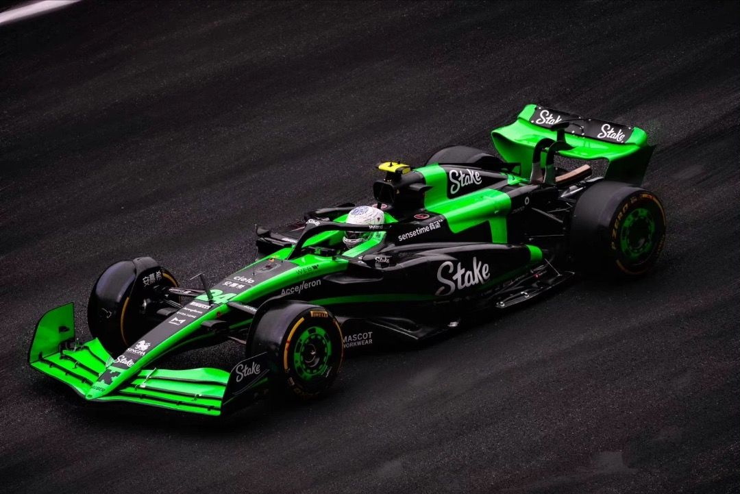Zhou Guanyu, Chinese GP 2024 Home Race | Kick Sauber C44 1/18 & 1