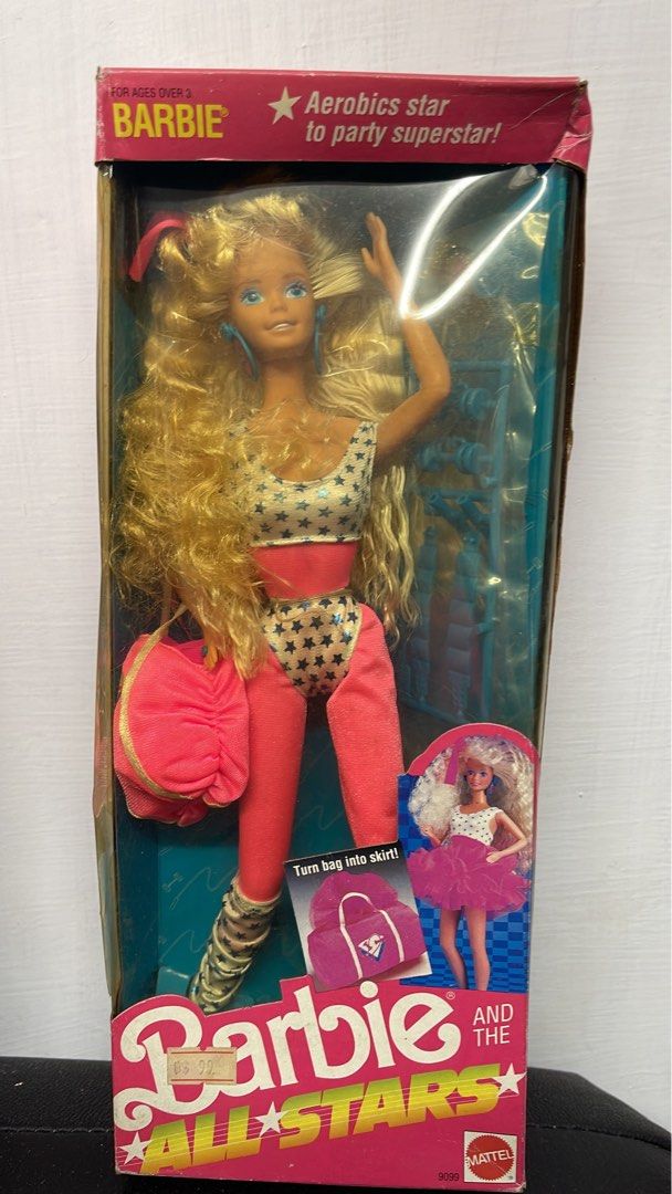 中古 Barbie公仔 （分類：兒童玩具）位於 Hong Kong。 由 bobo_l 提交（商品編號 1331459613，圖片 1）。簡介： 。