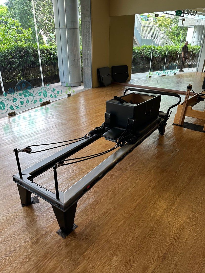 RESERVED Balanced Body Allegro Pilates Reformer, Sports Equipment