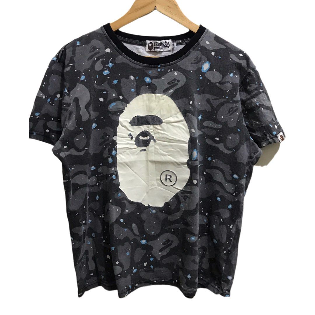 Bape Big Head Glow (Category: Activewear) located in Paniqui. Submitted by tuzzy_will (Listing ID 1331525650, Image 1). Description: Details W: 22 L: 24.5 Color Rate: 9/10 Conditions: 9/10 Issue: Cut Wash tag .