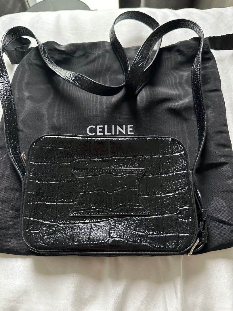 Celine (Category: Bags & Wallets) located in Singapore. Submitted by rocket29 (Listing ID 1331443042, Image 2). Description: Brand new in dust bag Can be used as waist pouch or sling bag.