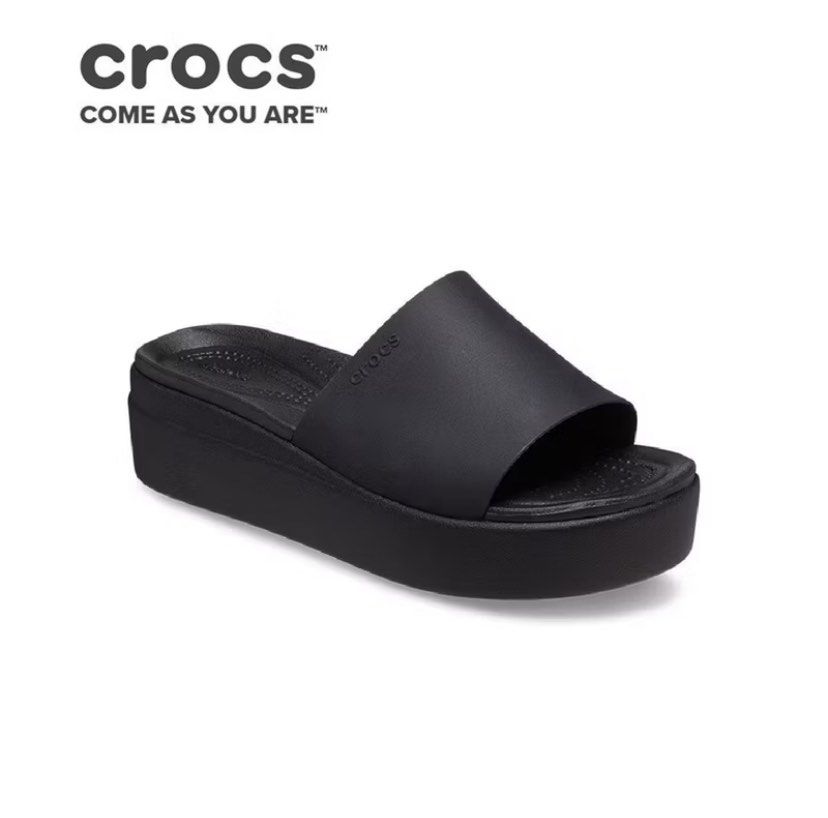 Crocs Women Brooklyn Slide (original) (Category: Slippers and slides) located in Bolinao. Submitted by ljs.shop (Listing ID 1331504952, Image 1). Description: Used Once Like New Size 34-35 OP: 3500 Free Sf Mode of payment: GCASH Courier: j&t.