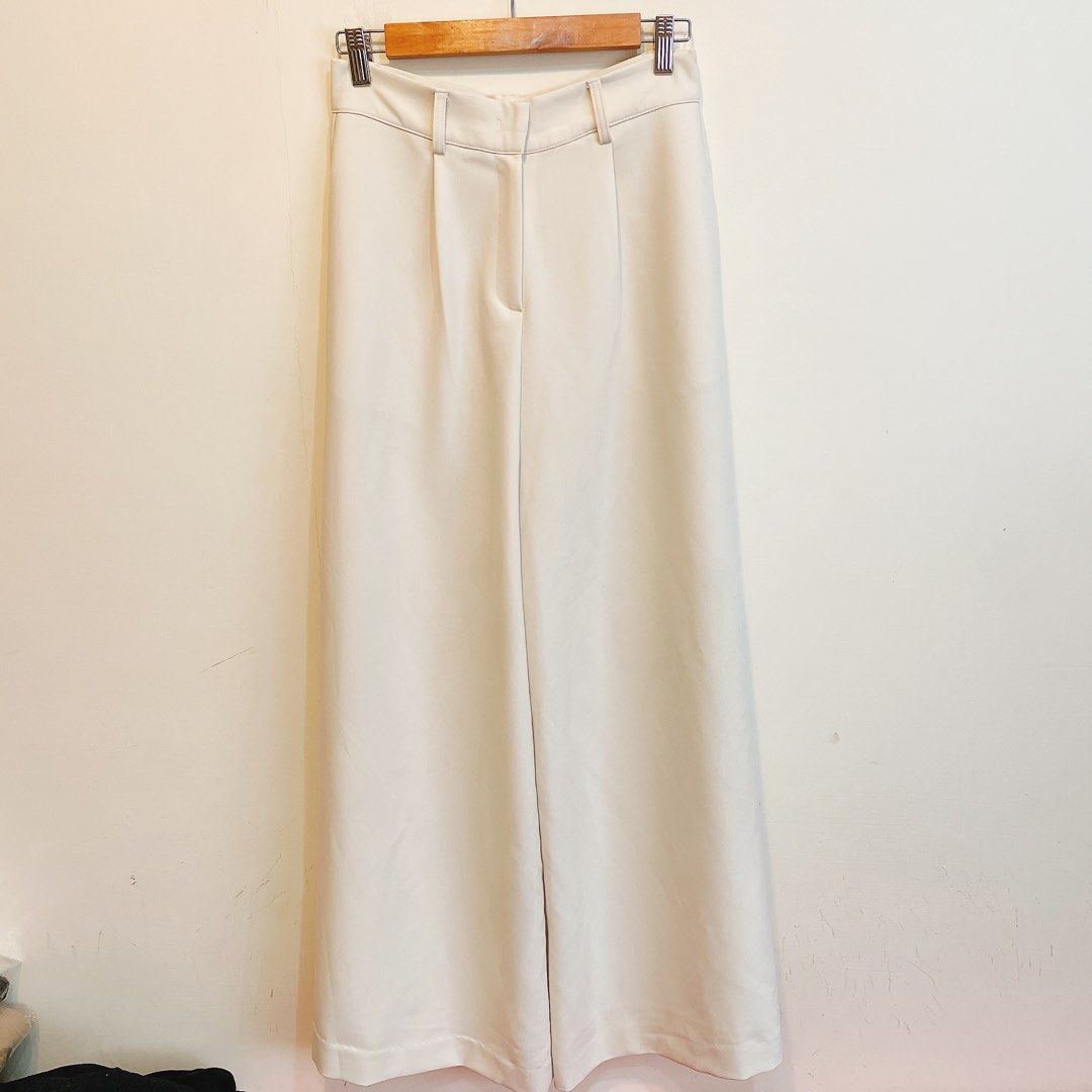 Dazzling silk 系列質感品牌褲, 她的時尚, 褲＆裙, 其他下身衣物在旋轉拍賣