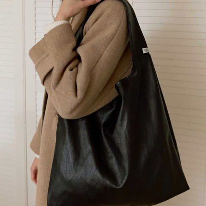 韓國DP Depound Pera Bag Black 黑色KR, 女裝, 手袋及銀包, 單肩包