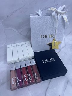 (Category: ) located in . Submitted by crazyforcosmetics (Listing ID 1141073184, Image 1). Description: .