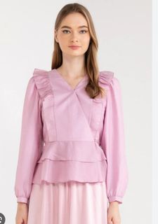 (Category: ) located in . Submitted by prelovebranded1 (Listing ID 1331475986, Image 1). Description: .