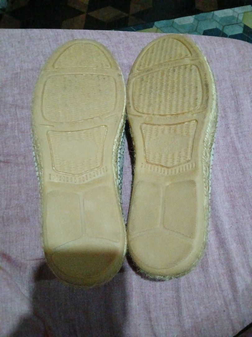 Espadrille (Category: Casual Shoes) located in Santiago. Submitted by rhosphy (Listing ID 1331533662, Image 3). Description: .