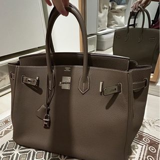 (Category: ) located in . Submitted by myburstingclotheset (Listing ID 1331508900, Image 1). Description: .