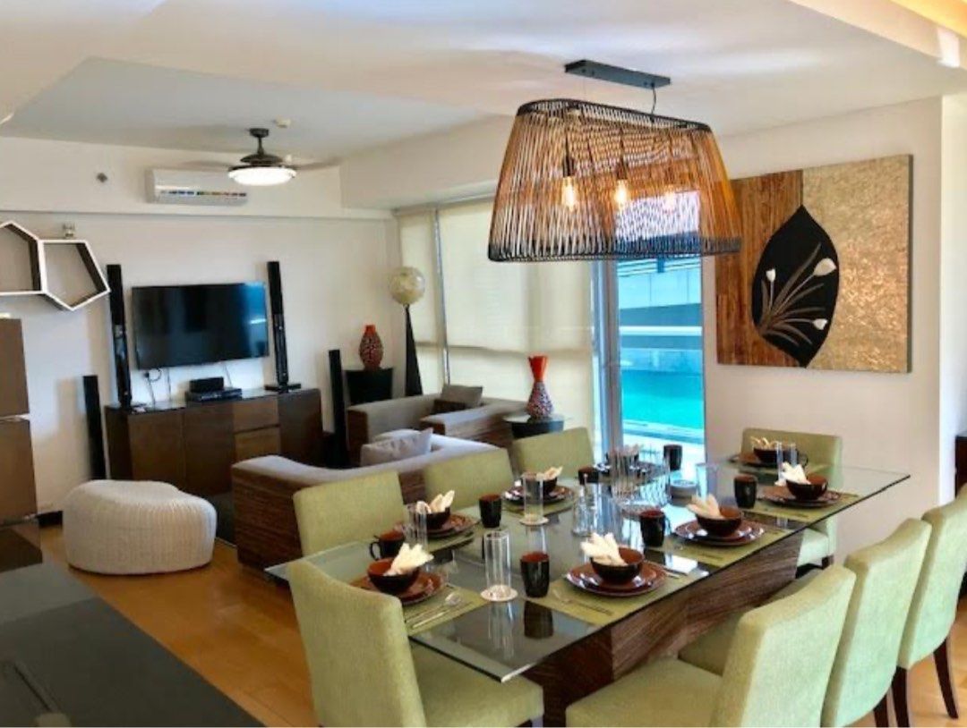 For Sale: ONE SERENDRA WEST TOWER 2BR (Category: Apartments & Condos) located in Paranaque City. Submitted by mysticfish.5a94f1 (Listing ID 1331486685, Image 2). Description: For Sale One Serendra - West Unit Specs: 🎈15th Floor 🎈Orientation: East / Morning Sun 🎈Inner Unit Facing: - Swimming Pools - Koi Pond - Landscape Gardens 🎈140 SQM 🎈2 BR with 2 baths 🎈Maid’s Room with bath 🎈Storage Area 🎈Balcony 🎈1 Parking Slot 🎈Special Features of 
