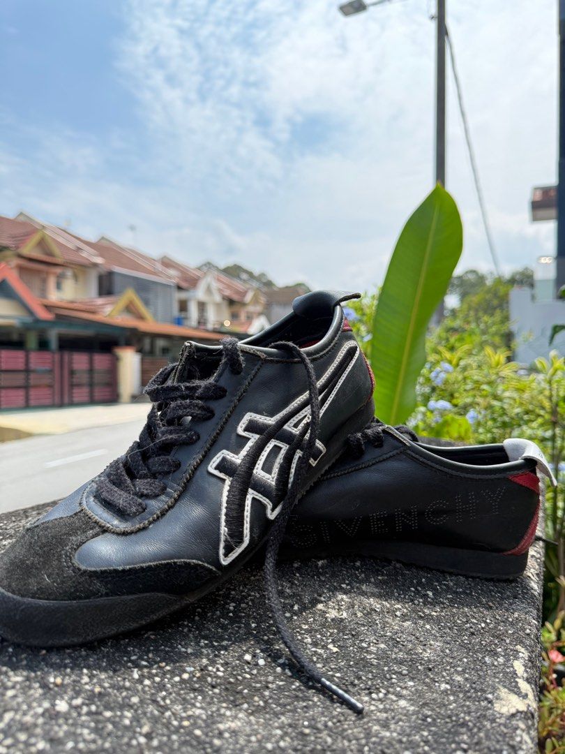 Givenchy popular x onitsuka tiger Men