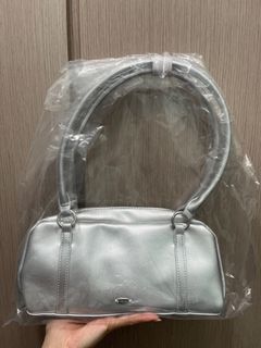 （分類：）位於 。 由 le_simply 提交（商品編號 1331493425，圖片 1）。簡介： 。