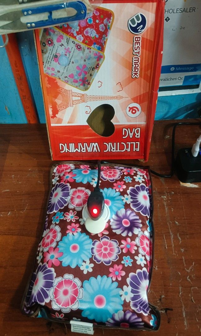 HOT COMPRESS ✅ (Category: Medical Supplies & Tools) located in Quezon City. Submitted by kutiekath (Listing ID 1331428227, Image 1). Description: .