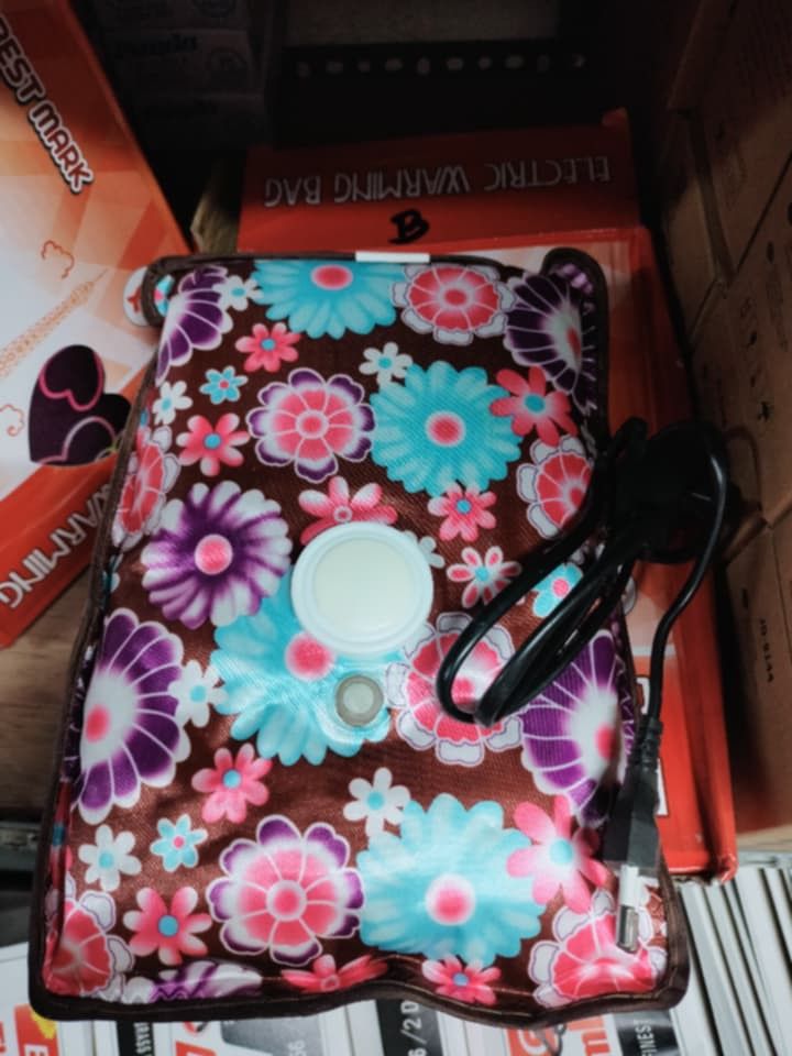 HOT COMPRESS ✅ (Category: Medical Supplies & Tools) located in Quezon City. Submitted by kutiekath (Listing ID 1331428227, Image 2). Description: .
