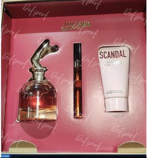 (Category: ) located in . Submitted by definitely.perfumes (Listing ID 1331549679, Image 1). Description: .