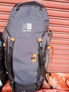 Gelert Quest 30L Backpack Men s Fashion Bags Backpacks on Carousell