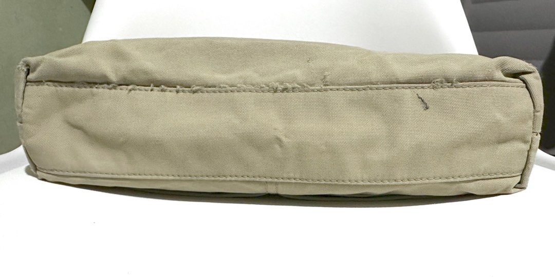 Lacoste Cream Body Bag (Category: Sling Bags) located in Manila. Submitted by classictrends_24 (Listing ID 1331425017, Image 3). Description: Lacoste Bodybag Color: Cream ***With minimal signs of usage/ please manage your expectations. .