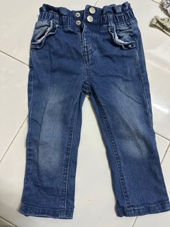 (Category: ) located in . Submitted by ftnsyhraa (Listing ID 1331542647, Image 1). Description: .